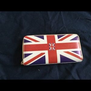 British flag decorated wallet